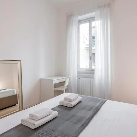 Prealpi1-design With Two Double Bedrooms * Milan