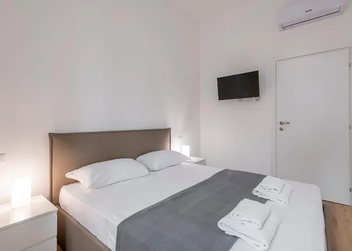 아파트 Prealpi1-design With Two Double Bedrooms *